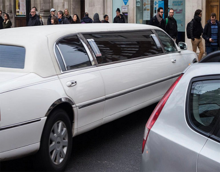 Why You Should Rent a Limo