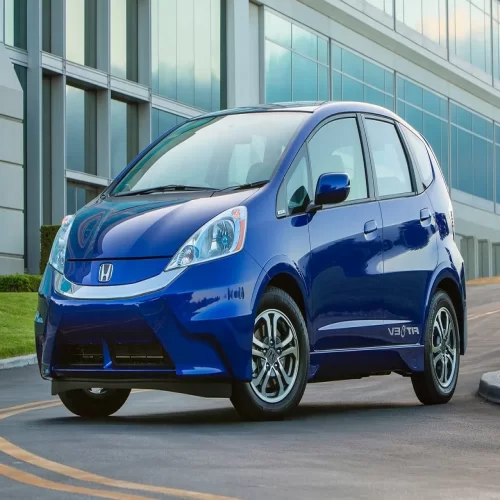 Honda Fit EV mechanic