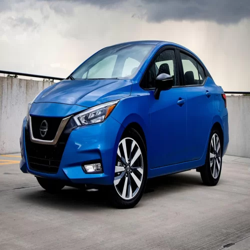 Nissan Versa service professionals
