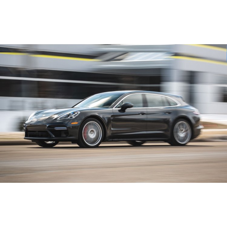 good Porsche Panamera Sport Turismo mechanic