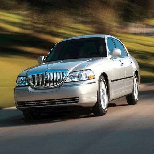 Lincoln Automobile Model 2011 Lincoln Town Car