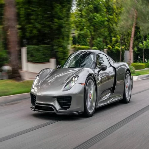 Porsche Automobile Model 2015  918
