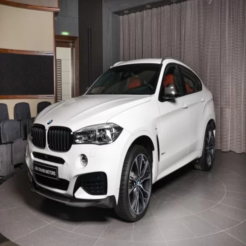 BMW Automobile Model 2018 BMW X6 M