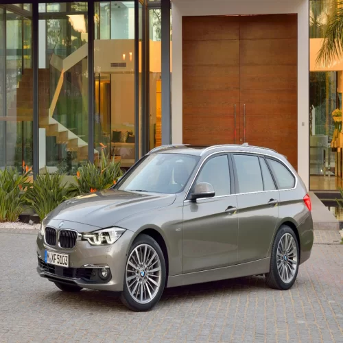 BMW Automobile Model 2019  3-series Wagon