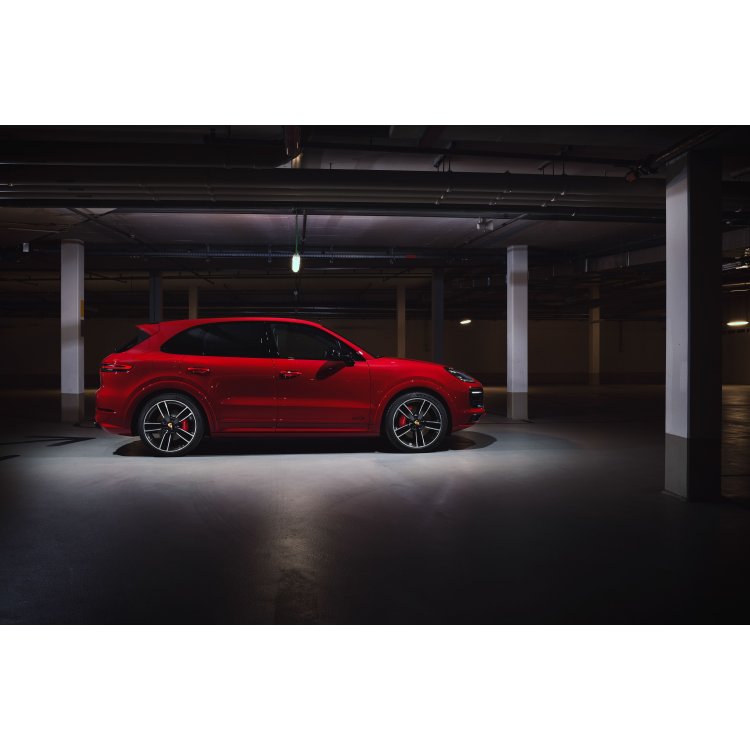 Porsche Automobile Model 2021 Porsche Cayenne