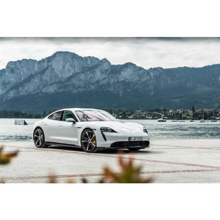 Porsche Automobile Model 2021 Porsche Taycan